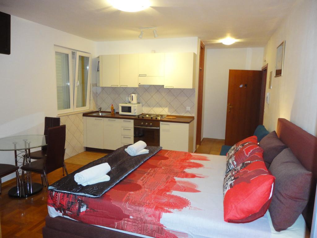 Sea View Apartment Кавтат Екстериор снимка
